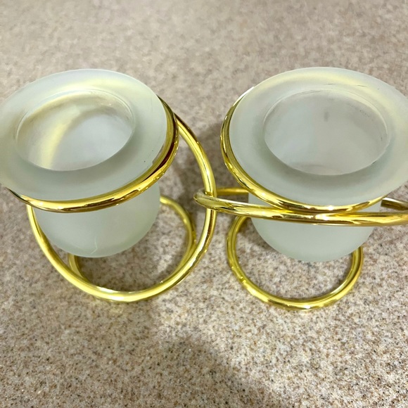 Retired Party Lite Gemini Interlocking Ring Tealight candle holder frosted glass